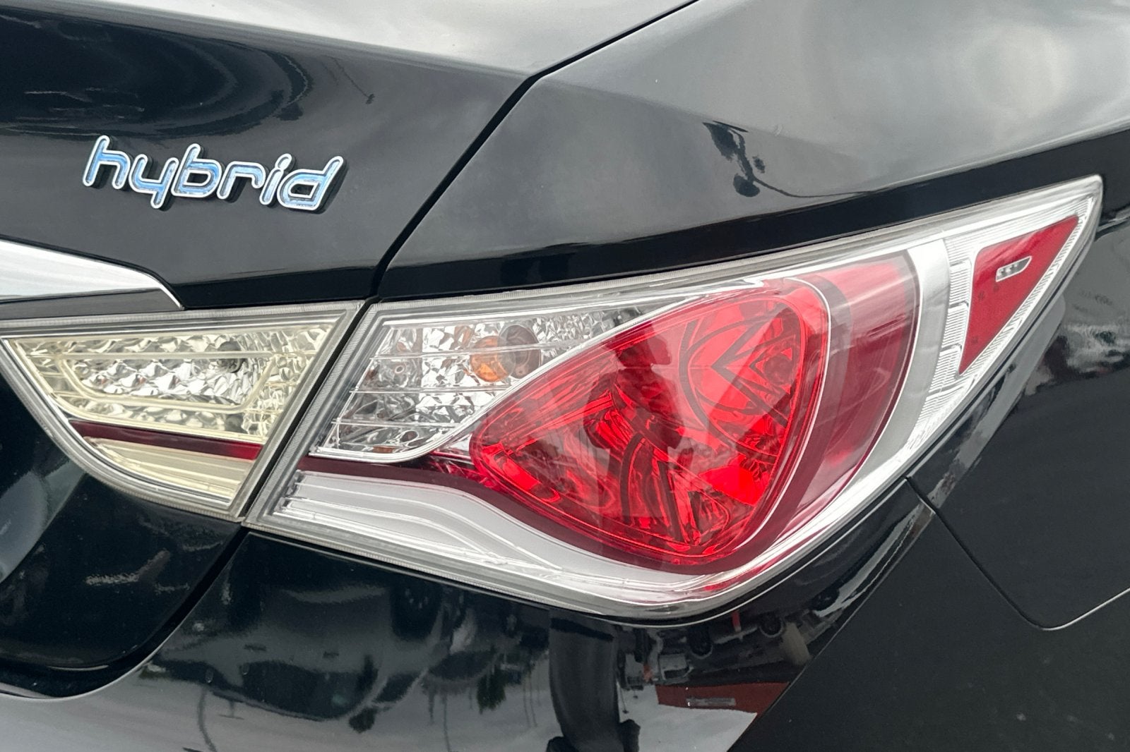 2012 Hyundai Sonata Hybrid Base