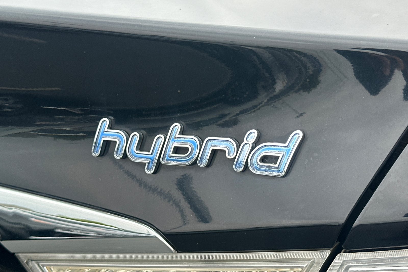 2012 Hyundai Sonata Hybrid Base