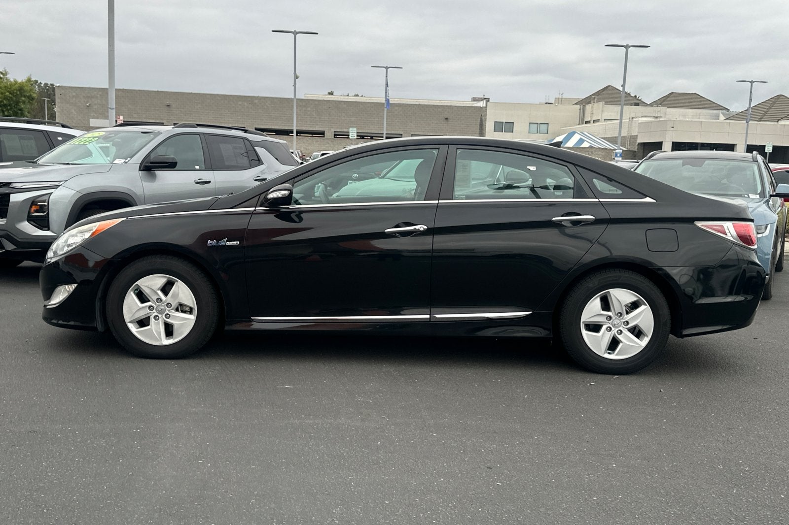 2012 Hyundai Sonata Hybrid Base