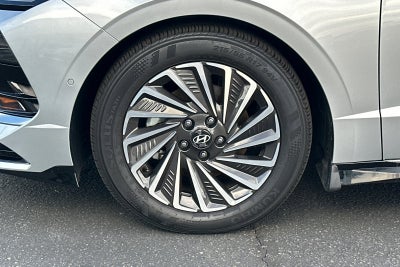2025 Hyundai Sonata Hybrid Limited