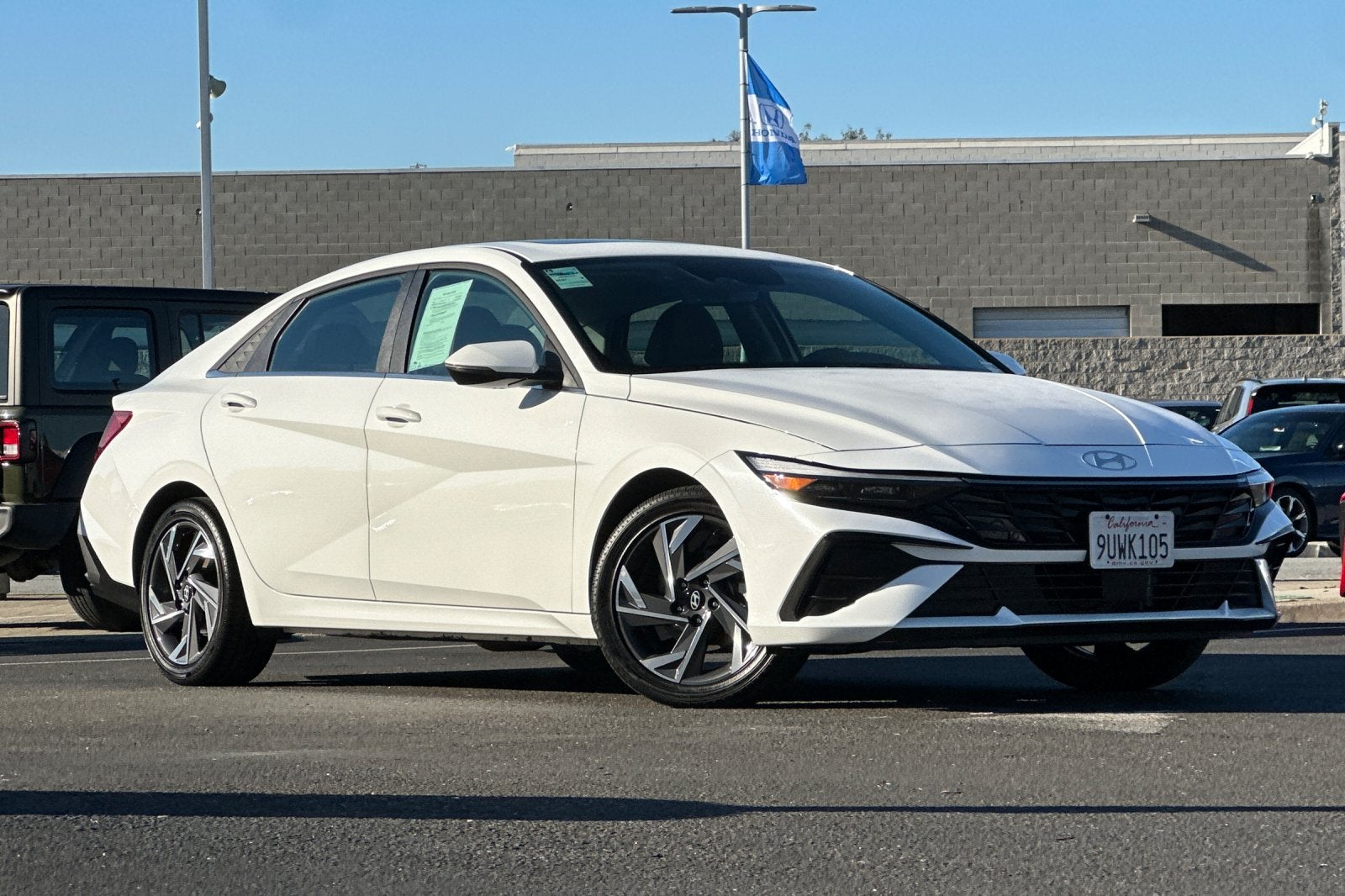 2025 Hyundai Elantra Hybrid Limited