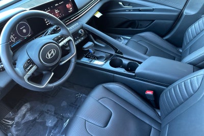 2025 Hyundai Elantra Hybrid Limited