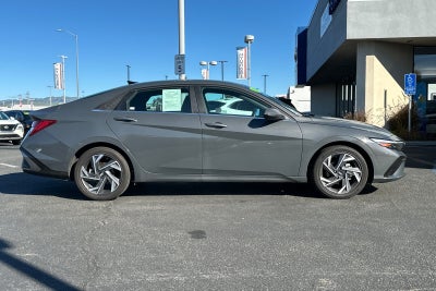 2025 Hyundai Elantra Hybrid Limited