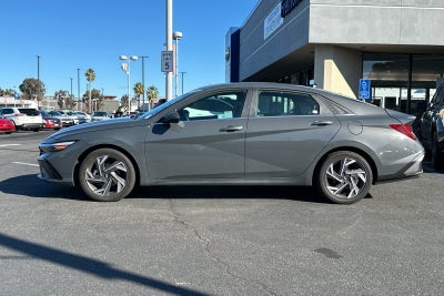2025 Hyundai Elantra Hybrid Limited