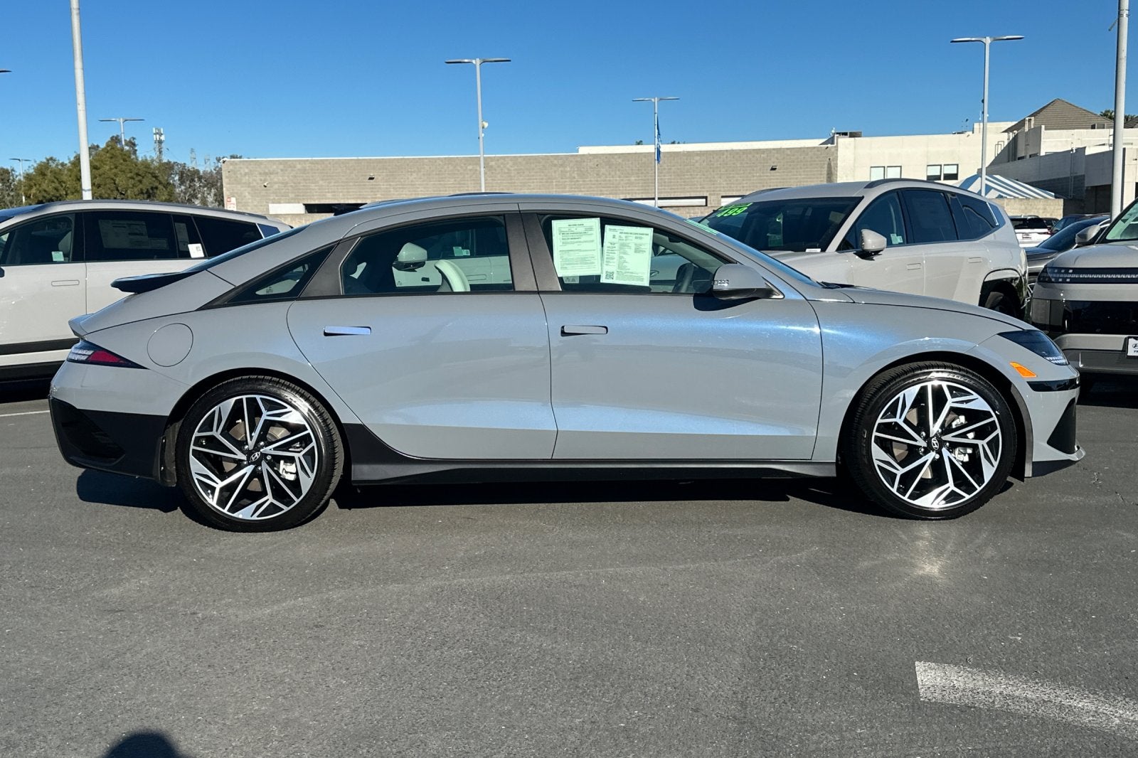2025 Hyundai IONIQ 6 SEL