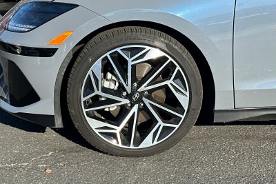 2025 Hyundai IONIQ 6 SEL