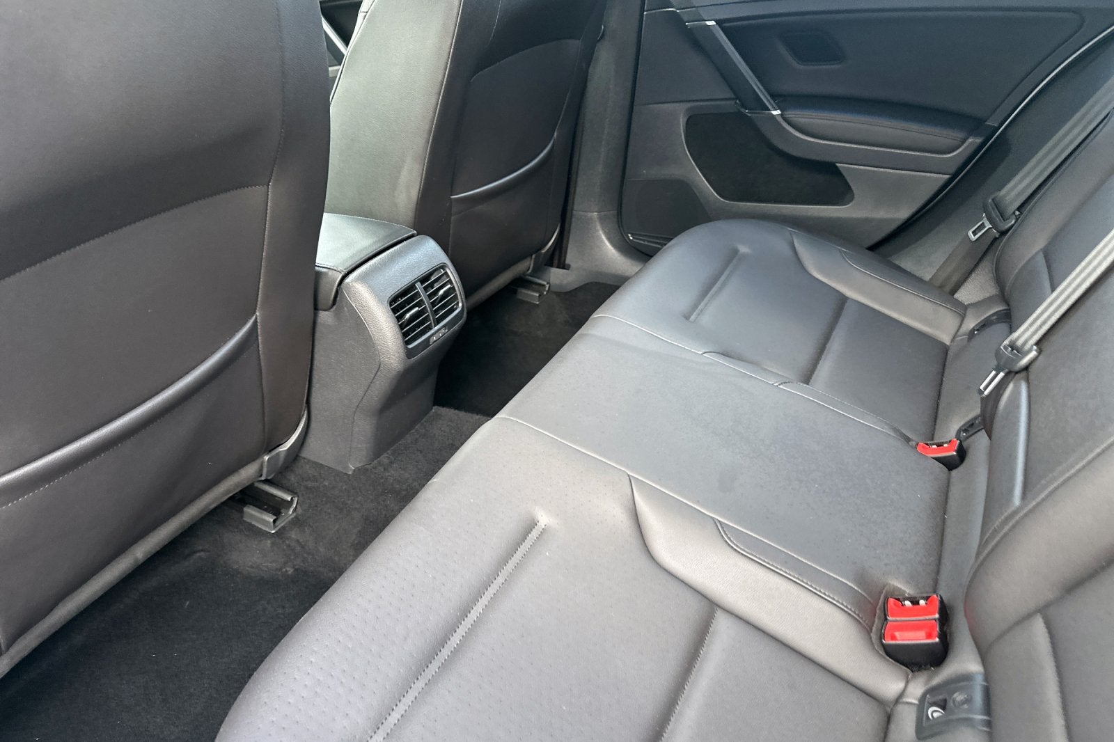 2016 Volkswagen e-Golf SEL Premium