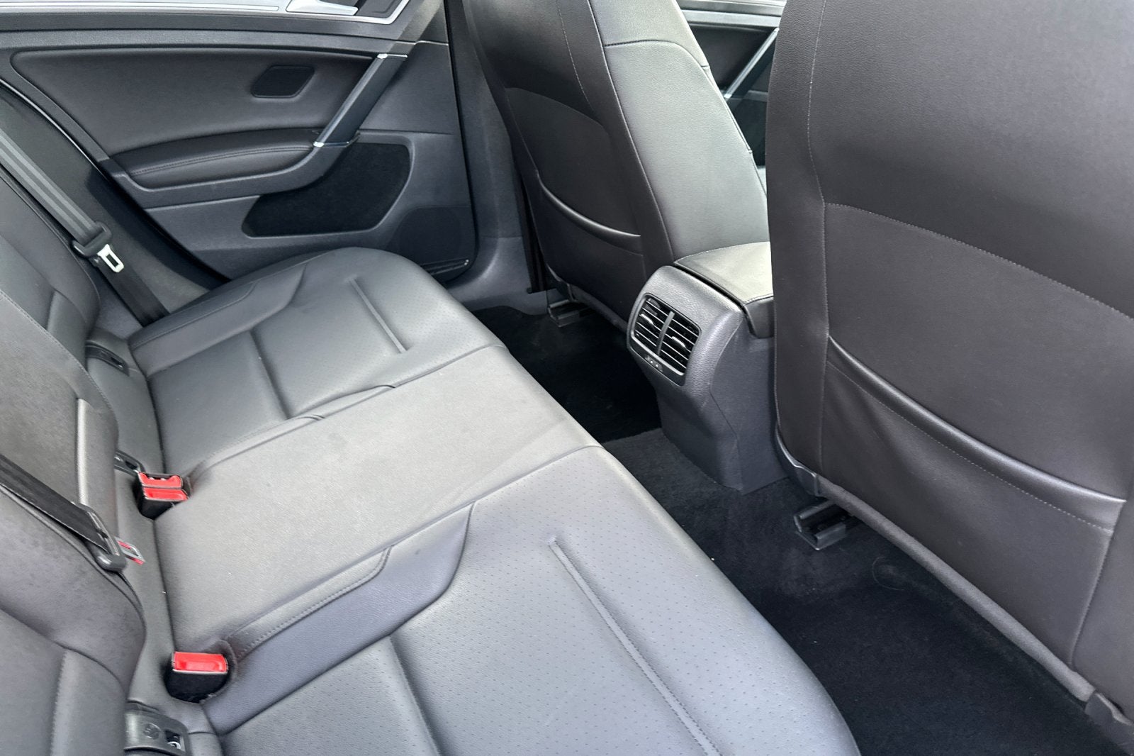 2016 Volkswagen e-Golf SEL Premium