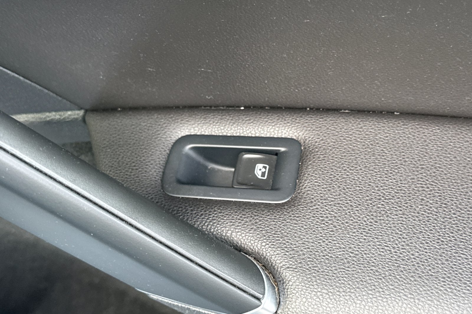 2016 Volkswagen e-Golf SEL Premium