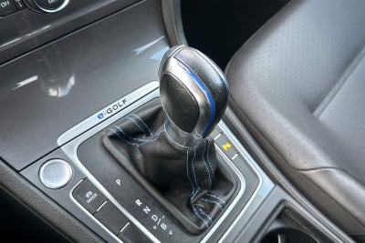 2016 Volkswagen e-Golf SEL Premium