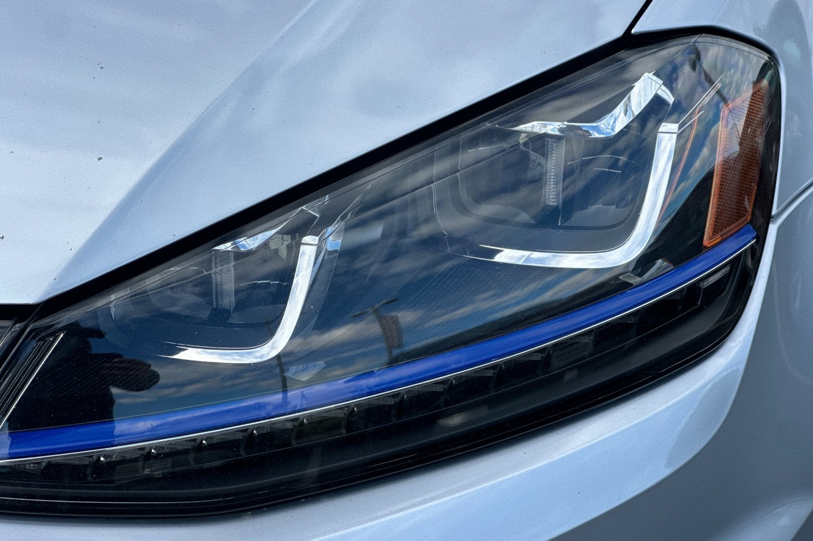 2016 Volkswagen e-Golf SEL Premium