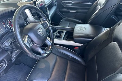 2019 RAM 1500 Laramie 4x4 Crew Cab 6'4" Box