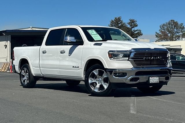 2019 RAM 1500 Laramie 4x4 Crew Cab 6'4" Box