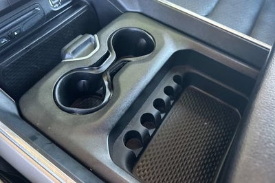 2019 RAM 1500 Laramie 4x4 Crew Cab 6'4" Box