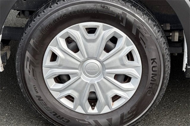 2023 Ford Transit Passenger Wagon T-350 148" Low Roof XL RWD