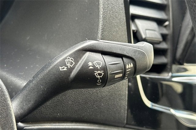 2023 Ford Transit Passenger Wagon T-350 148" Low Roof XL RWD