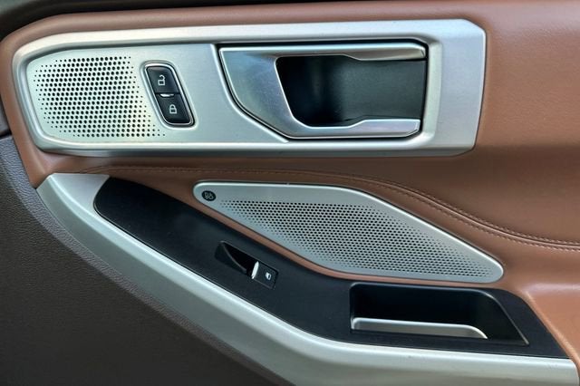 2021 Ford Explorer King Ranch RWD