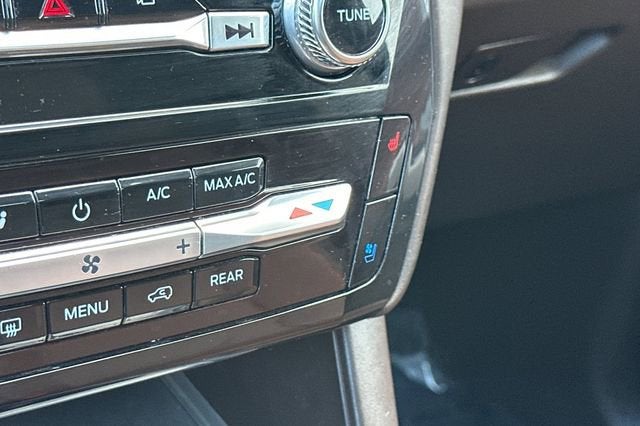 2021 Ford Explorer King Ranch RWD