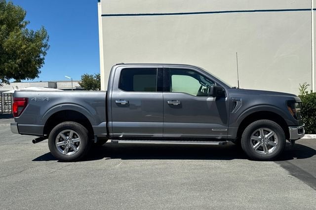2024 Ford F-150 XLT 4WD SuperCrew 5.5' Box
