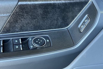 2024 Ford F-150 Lightning XLT 4WD SuperCrew 5.5' Box