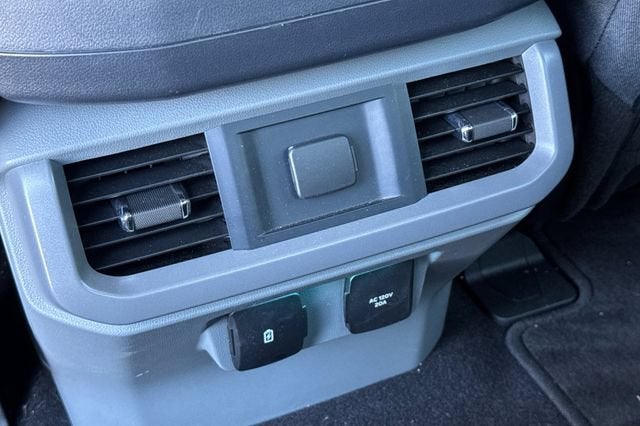 2024 Ford F-150 Lightning XLT 4WD SuperCrew 5.5' Box