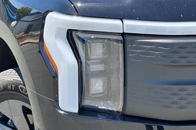 2024 Ford F-150 Lightning XLT 4WD SuperCrew 5.5' Box
