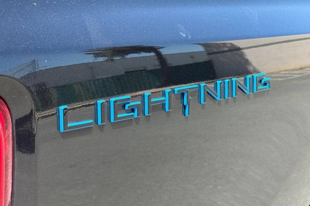 2024 Ford F-150 Lightning XLT 4WD SuperCrew 5.5' Box