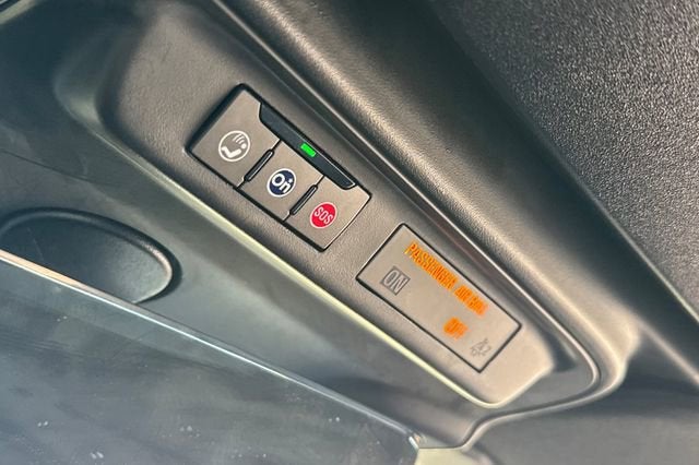 2022 Chevrolet Camaro 2dr Convertible 2SS