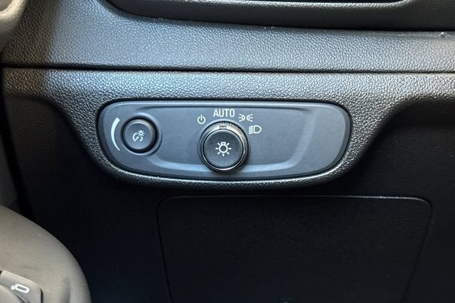 2023 Chevrolet Bolt EUV FWD 4dr LT