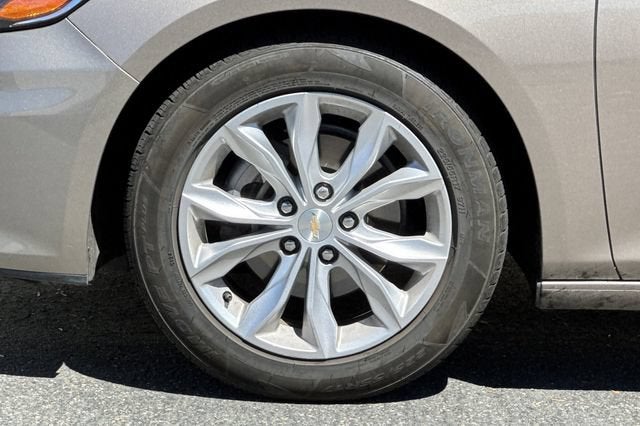 2023 Chevrolet Malibu 4dr Sdn 1LT