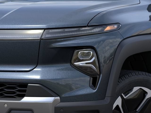 2026 Chevrolet Silverado EV e4WD Crew Cab Max Range LT