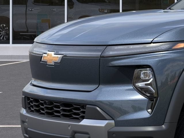2026 Chevrolet Silverado EV e4WD Crew Cab Max Range LT