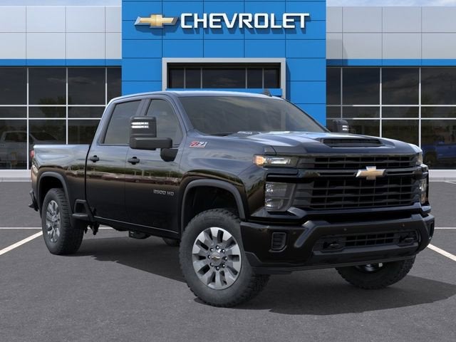 2026 Chevrolet Silverado 2500 HD Crew Cab Standard Box 4-Wheel Drive Custom