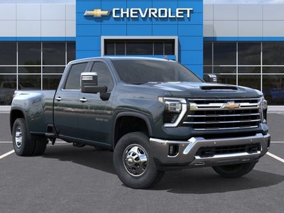 2026 Chevrolet Silverado 3500 HD Crew Cab Long Box 4-Wheel Drive LTZ