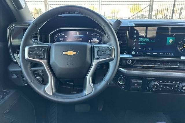 2026 Chevrolet Silverado 1500 Crew Cab Short Box 4-Wheel Drive LT 1LT