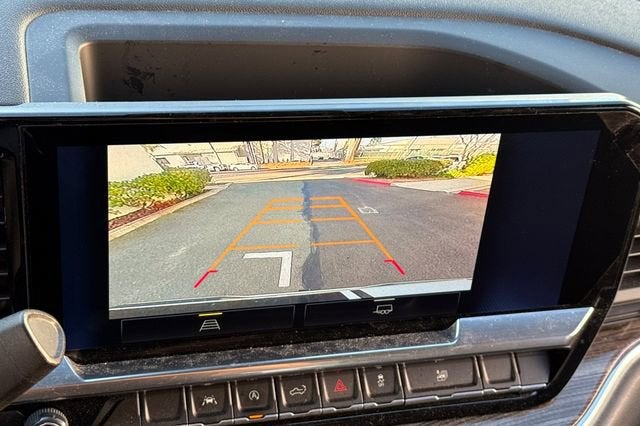 2023 Chevrolet Silverado 1500 Crew Cab Short Box 4-Wheel Drive RST