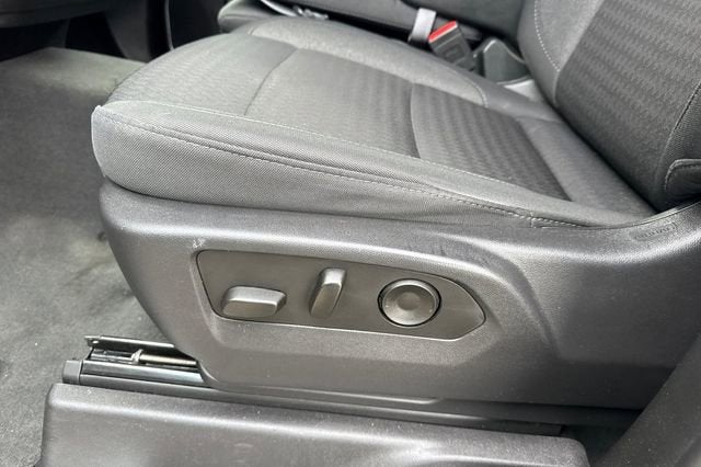 2025 Chevrolet Silverado 1500 Crew Cab Short Box 4-Wheel Drive LT 1LT