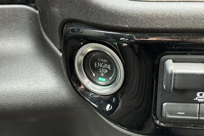 2025 Chevrolet Silverado 1500 Crew Cab Short Box 4-Wheel Drive LT 1LT