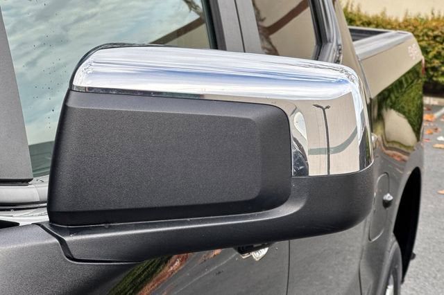 2025 Chevrolet Silverado 1500 Crew Cab Short Box 4-Wheel Drive LT 1LT