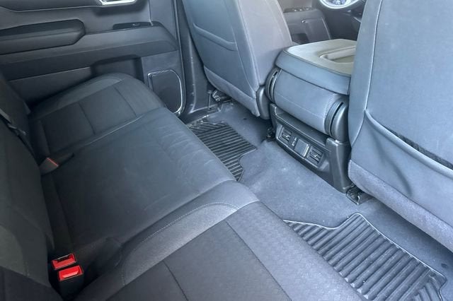 2025 Chevrolet Silverado 1500 Crew Cab Short Box 4-Wheel Drive LT 1LT
