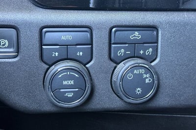 2025 Chevrolet Silverado 1500 Crew Cab Short Box 4-Wheel Drive LT 1LT