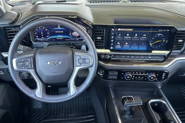 2025 Chevrolet Silverado 1500 Crew Cab Short Box 4-Wheel Drive RST