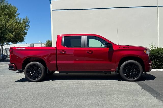 2025 Chevrolet Silverado 1500 Crew Cab Short Box 4-Wheel Drive RST