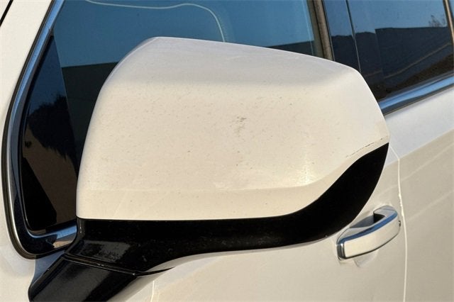 2023 GMC Yukon 2WD 4dr SLT