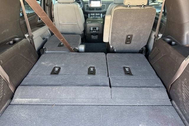 2023 GMC Yukon 4WD 4dr SLT
