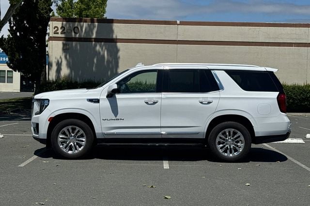2023 GMC Yukon 4WD 4dr SLT