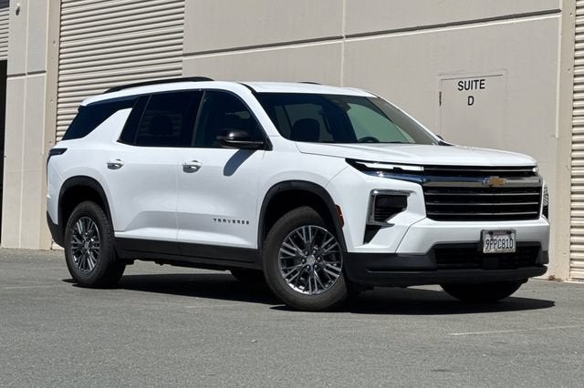 2025 Chevrolet Traverse LT w/1LT