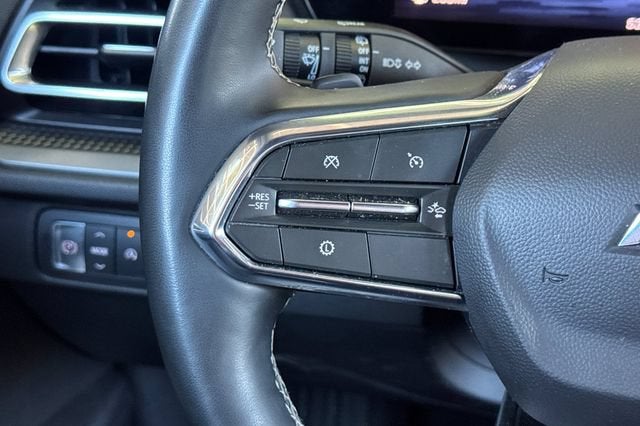 2025 Chevrolet Traverse LT w/1LT
