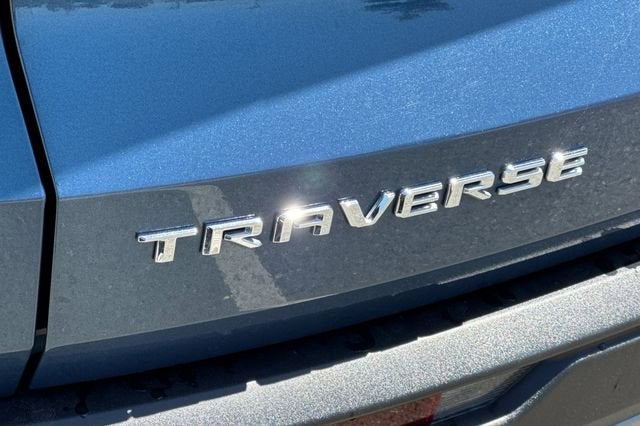 2025 Chevrolet Traverse LT w/1LT