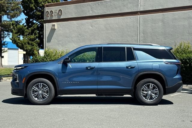 2025 Chevrolet Traverse LT w/1LT